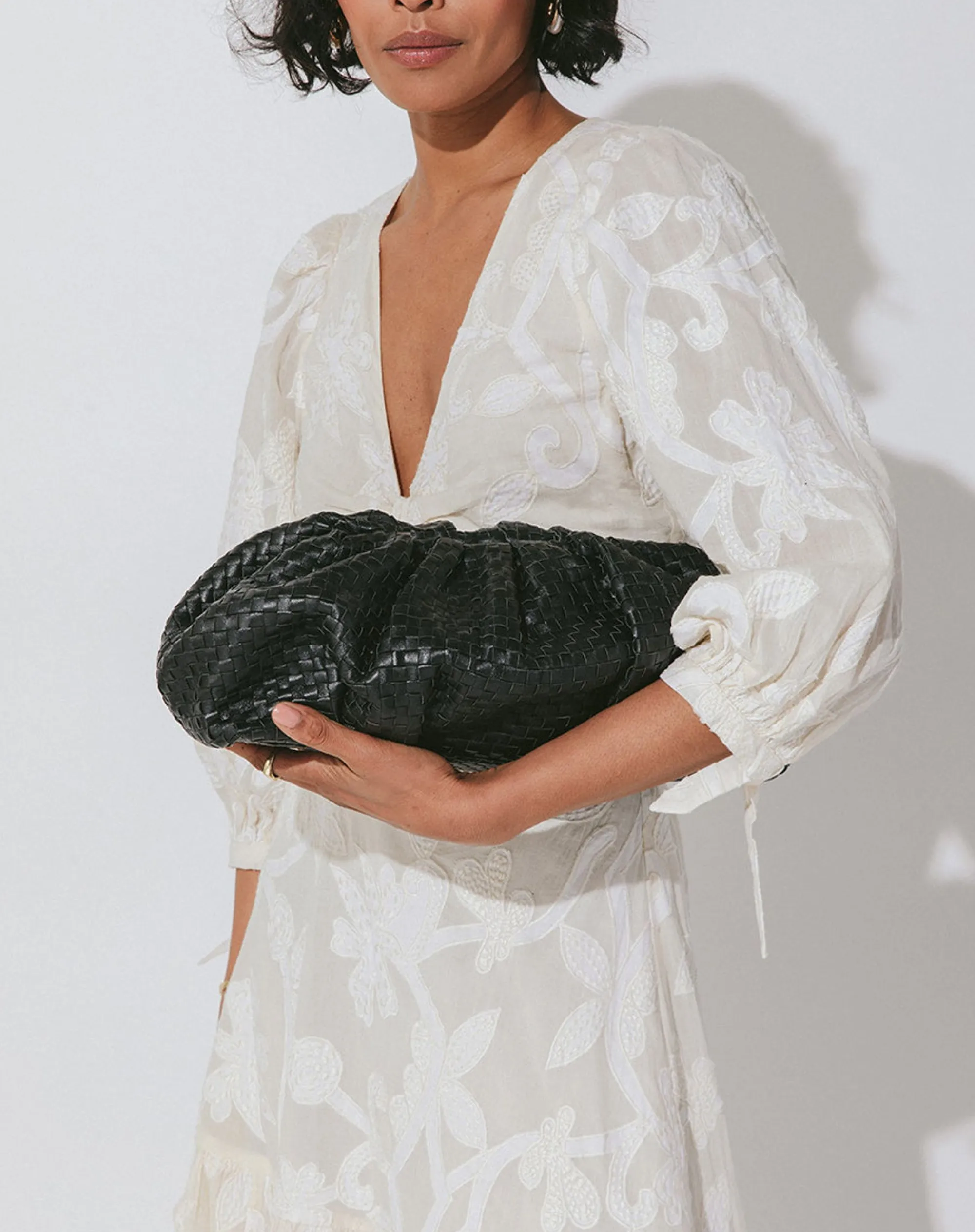 Cleobella Handbags-Gigi Woven Clutchblack